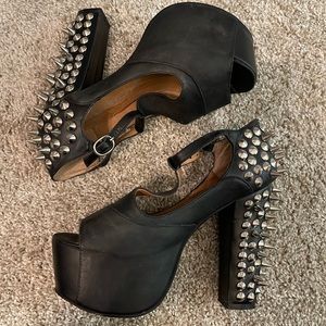 Jeffrey Campbell black studied heels. Size 5